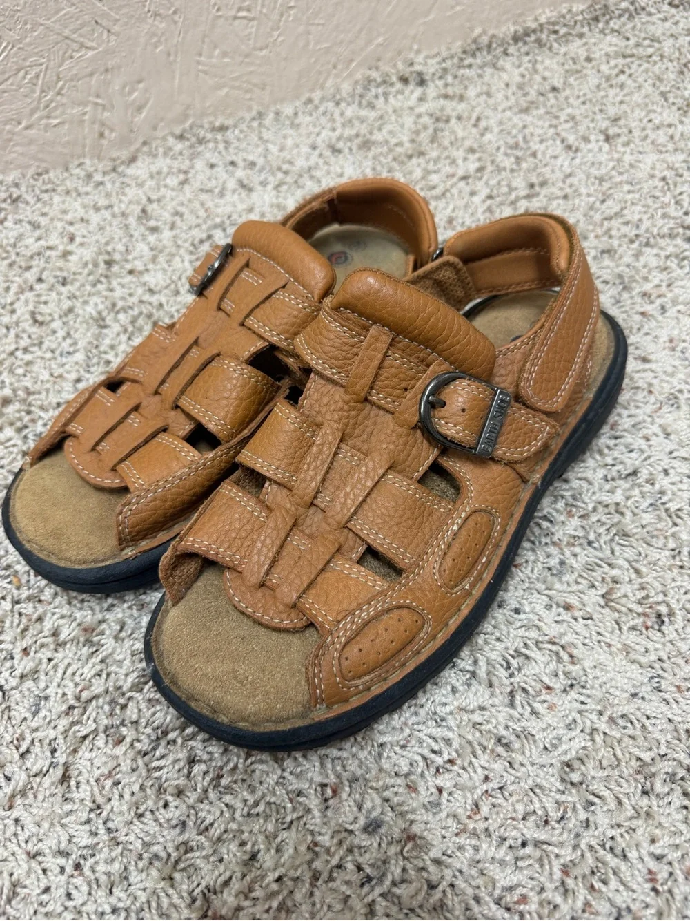 Mens Fisherman Sandals in Tan Leather with Buckle Closure